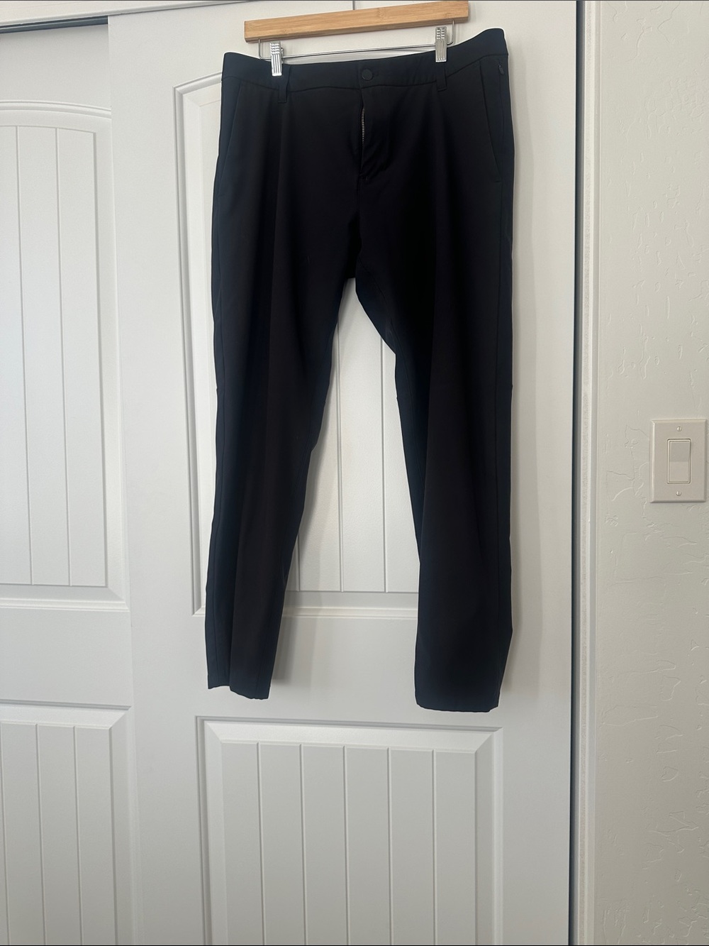 lululemon athletica Men's Black Dress Trousers - Slim Tailored